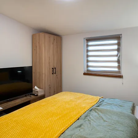 Vakantiehuis Tt Relax - Private Jakuzzi - Hajdúszoboszló